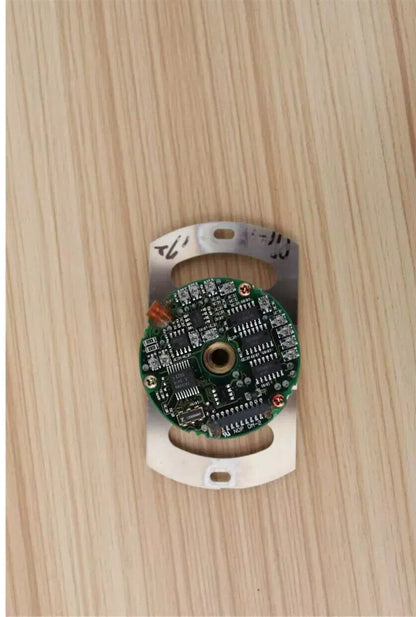 ONE  Yaskawa UTOPH-81AWF UTOPH81AWF