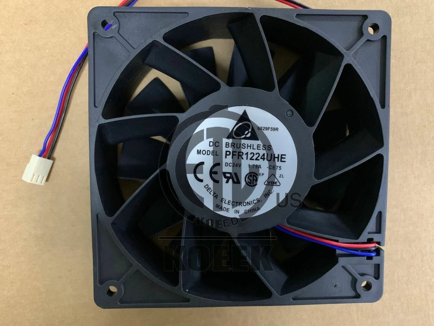 120mm Delta PFR1224UHE-CE75 12038 24V 1.75A 3-wire 12cm High-volume cooling fan