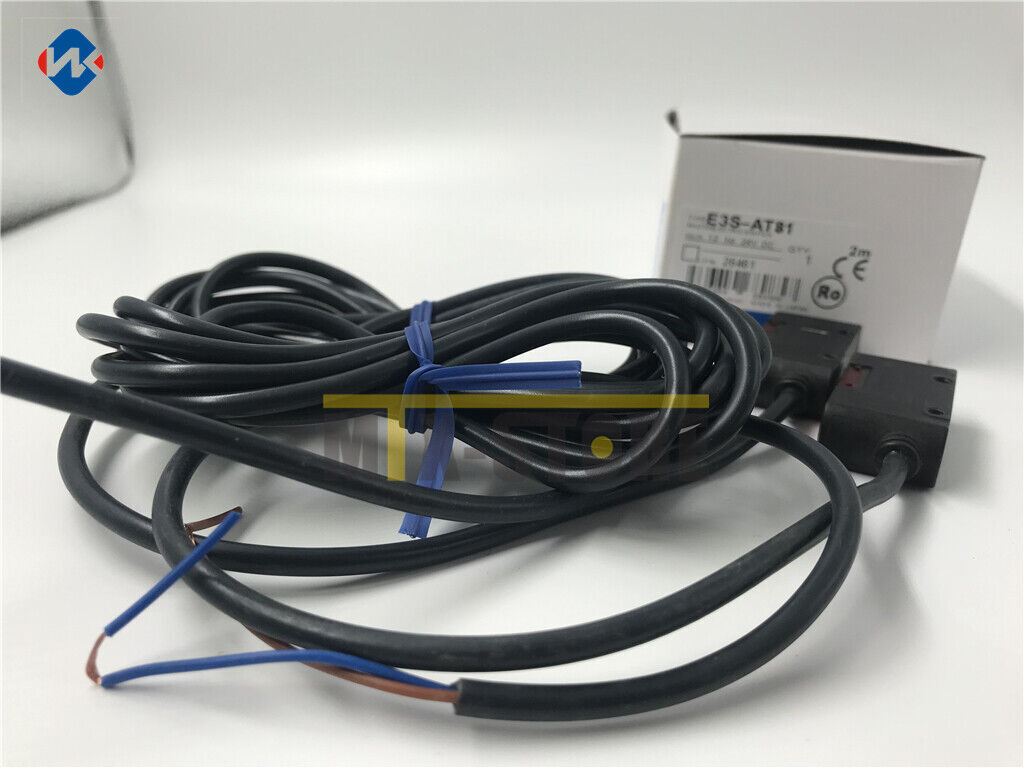 1pcs Omron E3S-AT81
