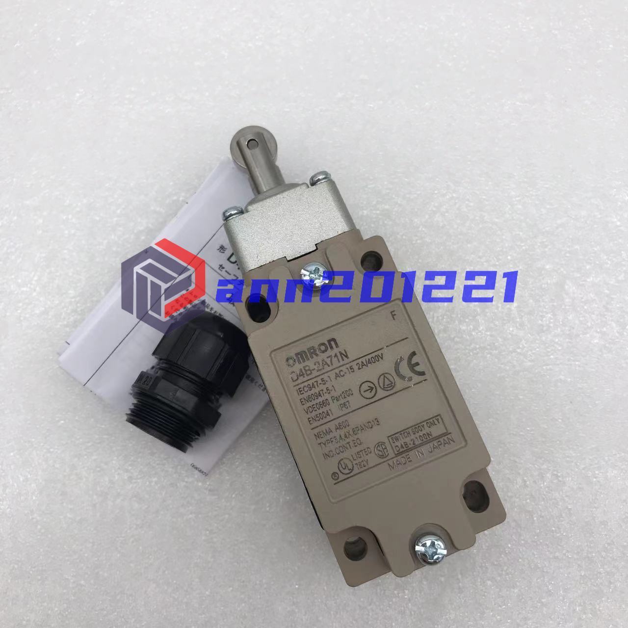 Omron D4B-2A71N Limit Switch: High-Precision Contact Closure Switch - OMRON