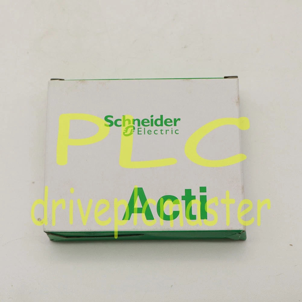 1PCS Schneider A9A26924 auxiliary switch Fast Shipping #dr