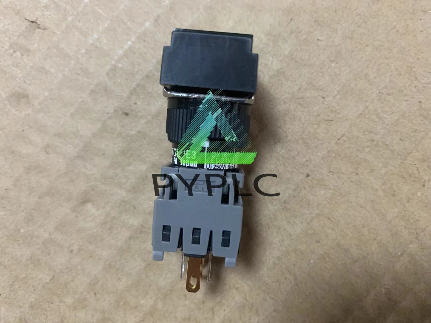 1pcs Fuji Electric AH165-TGL light Switch push button AH165-TGLG11E3~