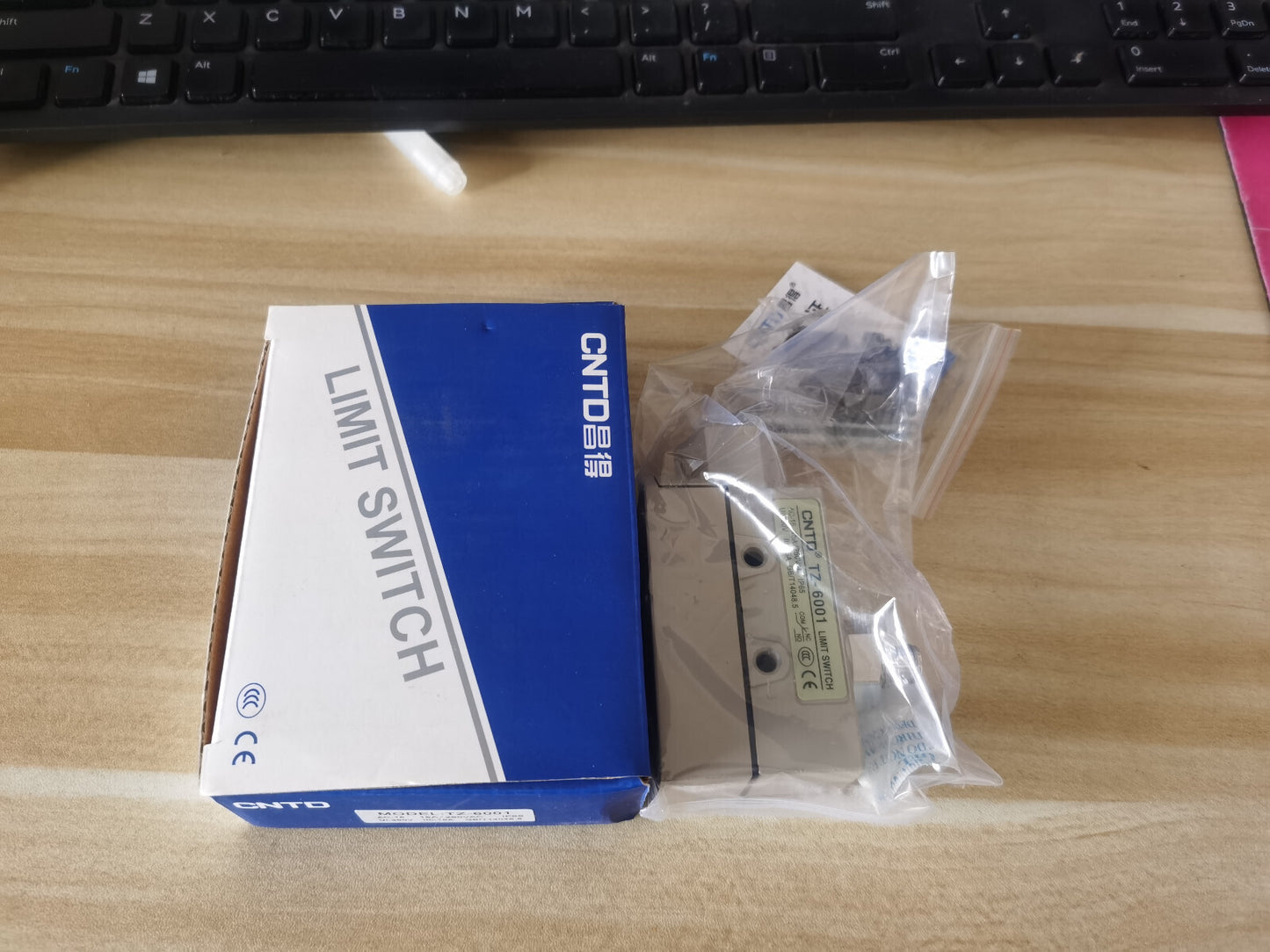 1PCS  CNTD TZ-6001 TZ6001 LIMIT SWITCH FREE SHIPPING  *CNT