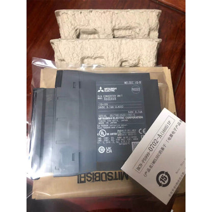 1PC R60DAV8 MITSUBISHI Module ping - MITSUBISHI