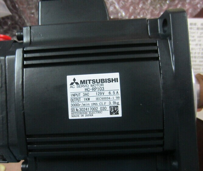 1PC MITSUBISHI SERVO MOTOR HC-RP103
