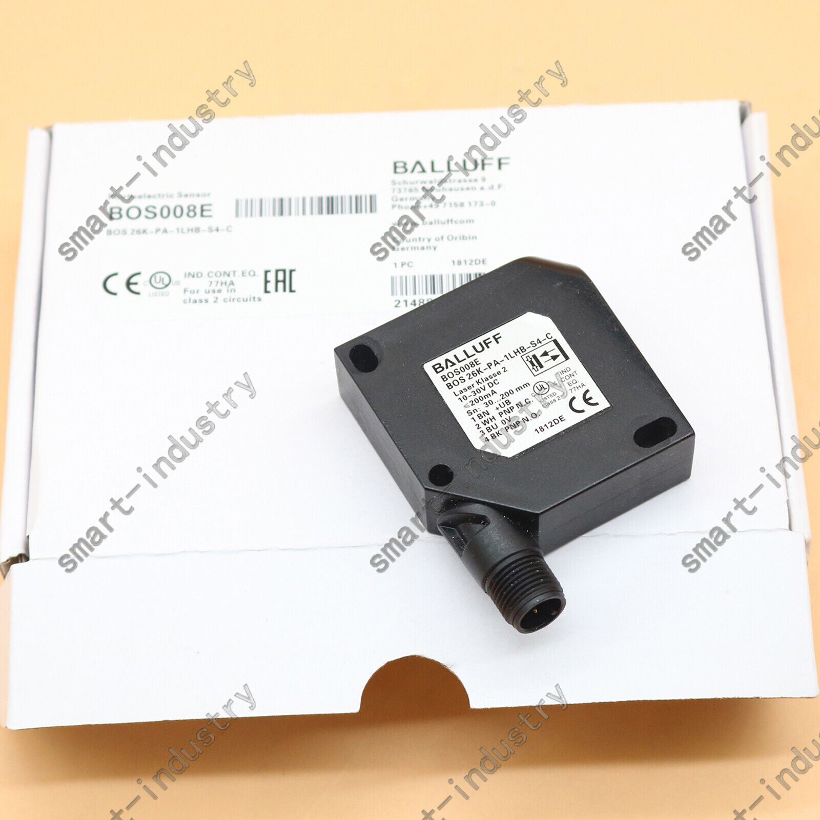 new 1pcs  balluff Photoelectric switch BOS 26K-PA-1LHB-S4-C SHIP