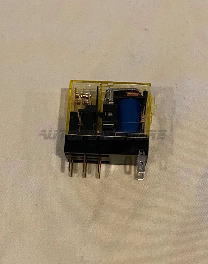 10PCS/BOX IDEC RJ2S-CL-A120 / RJ2SCLA120 Old Stock