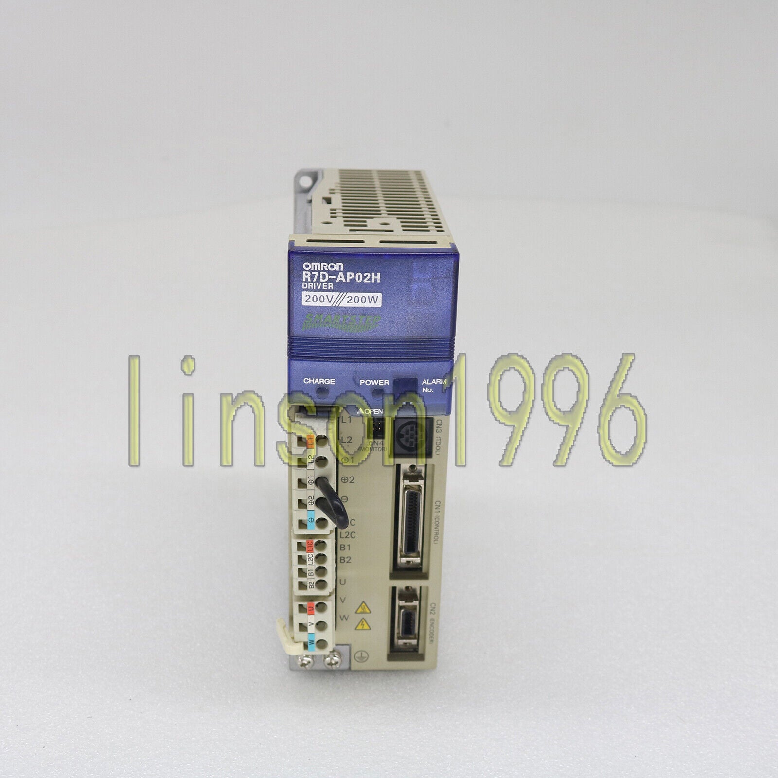 OMRON ONE Servo Drive R7D-AP02H in Excellent Condition - OMRON