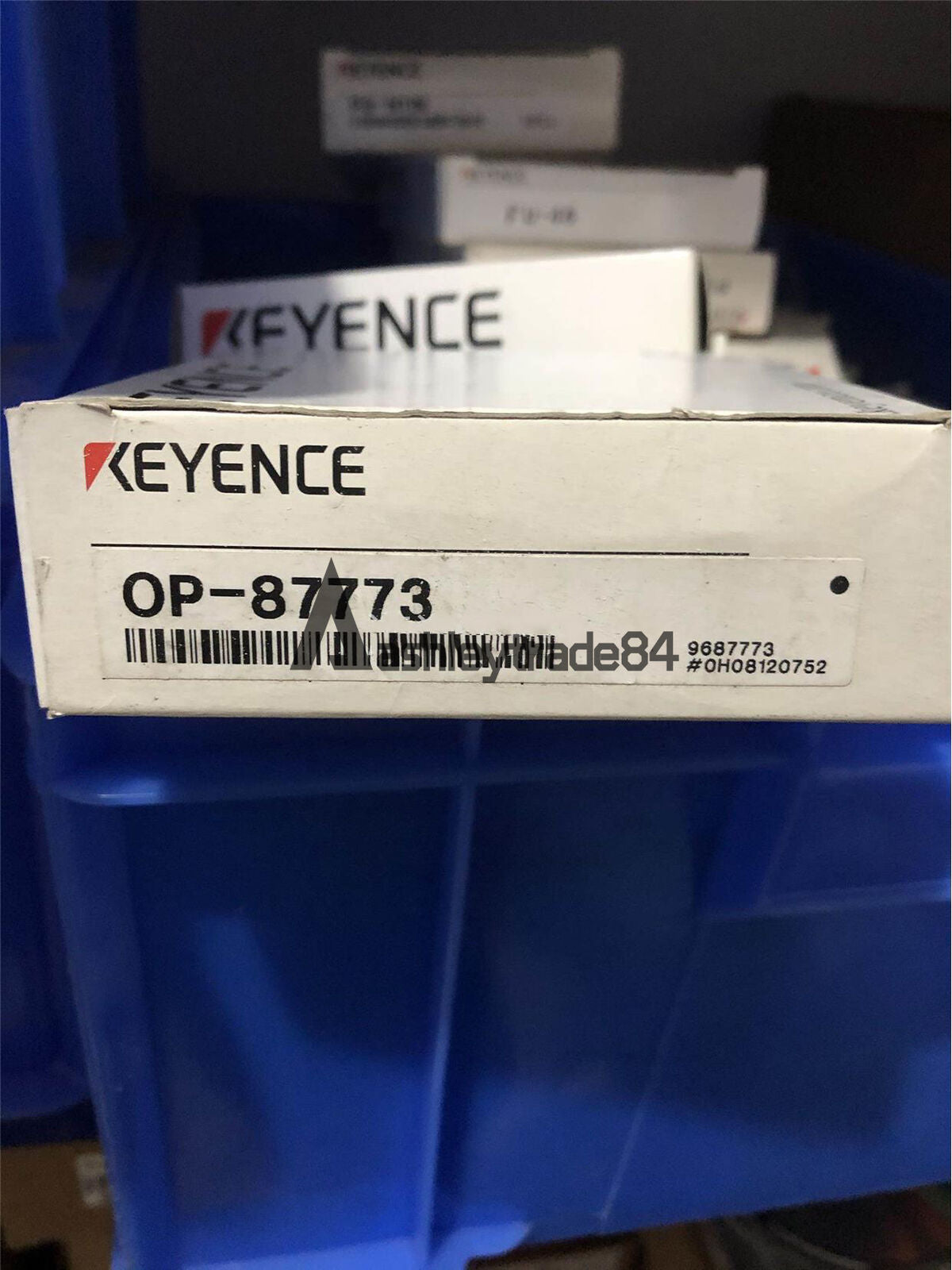 new ONE  OP-87773 KEYENCE Sensor Bracket