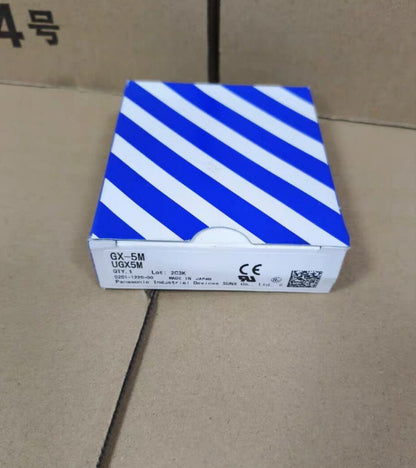 1PC  Panasonic GX-5M UGX5M Proximity Switch In Box  Free Ship