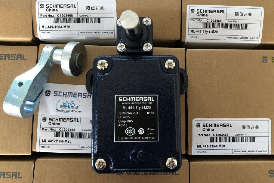 1PCS  for SCHMERSAL Limit switch ML441-11Y-T-M20