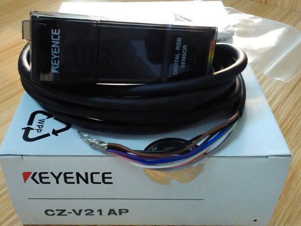 1PC Keyence CZ-V21AP In Box