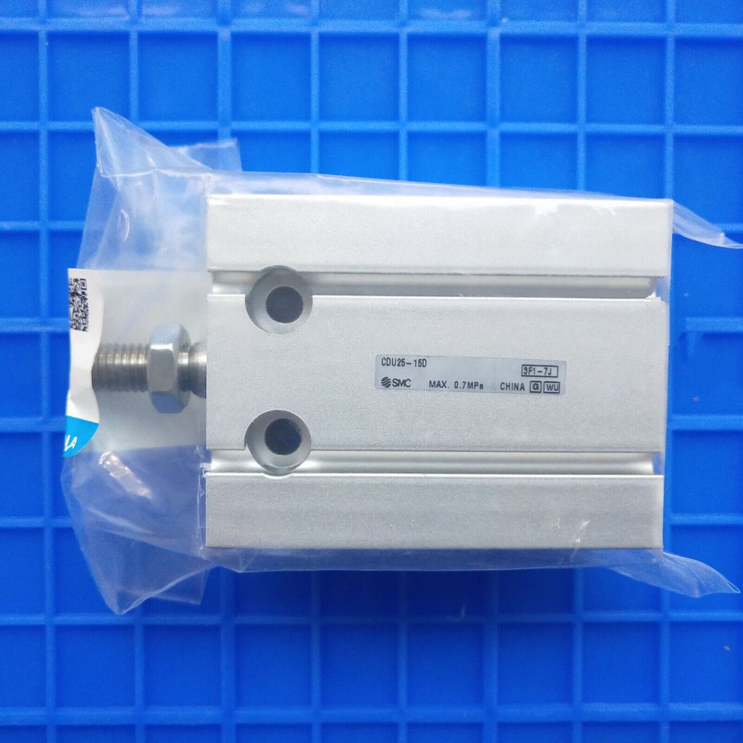 ONE SMC CDU25-15D Cylinder SHIP - SMC