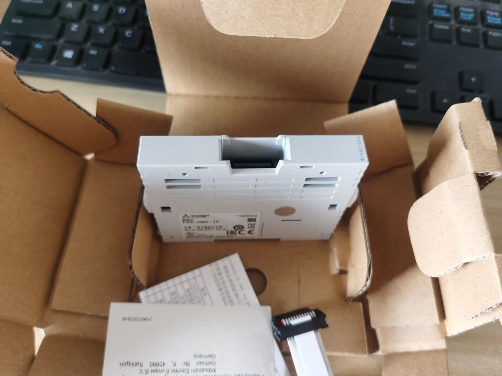 new 1PC Mitsubishi FX5-CNV-IF FX5CNVIF In Box *TT - MITSUBISHI