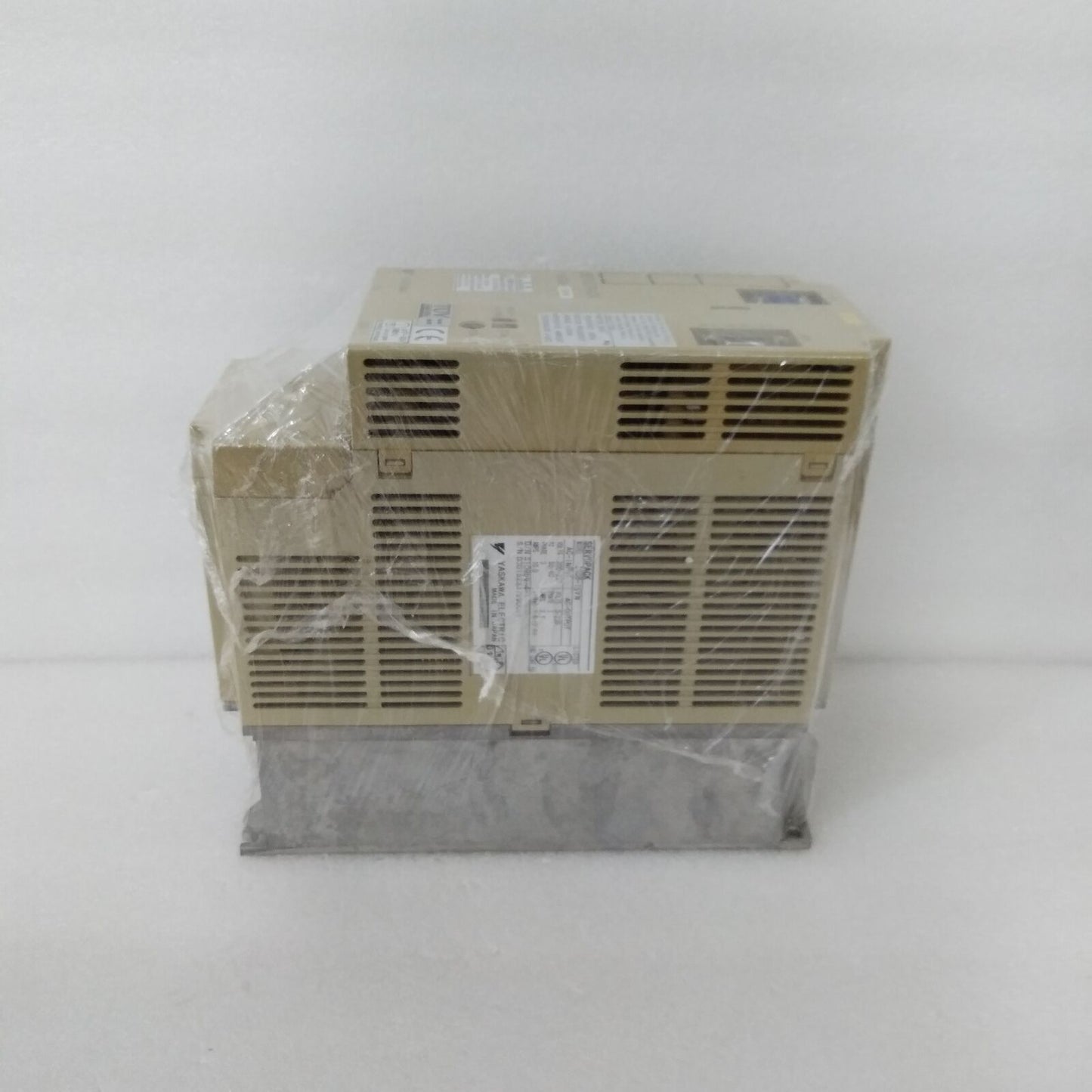 YASKAWA SERVO Drive SGDB-15VN – Used within 24 Hours - YASKAWA