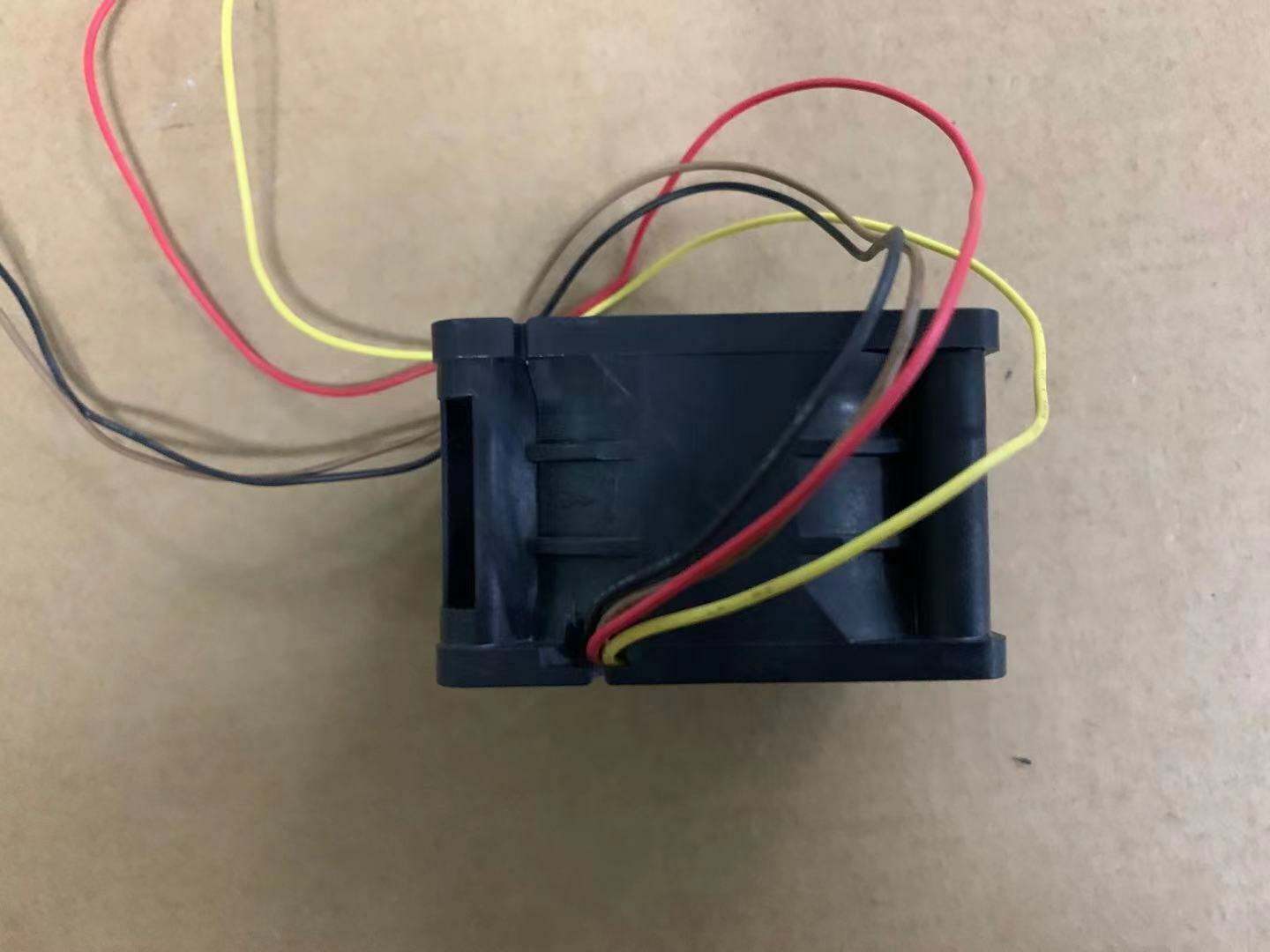 1 pcs Sanyo 60*60*38MM 9GA0624P1J06 24V 0.75A 4-wire cooling fan