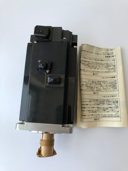 1PC MITSUBISHI AC SERVO MOTOR HG-KR73B HGKR73B