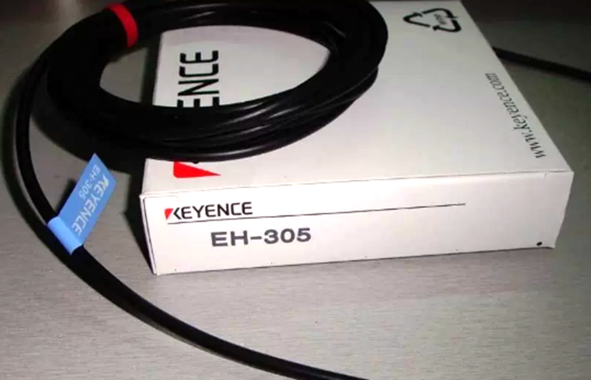 KEYENCE EH305 Proximity Sensor: EH305 Proximity Sensor - KEYENCE