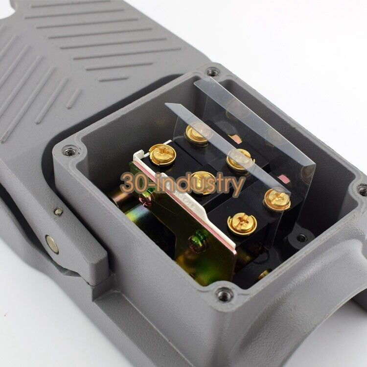 Industrial Foot Switch HRF-HD32NX with Dual On/Off Control - INDUSTRIAL CONTROLS