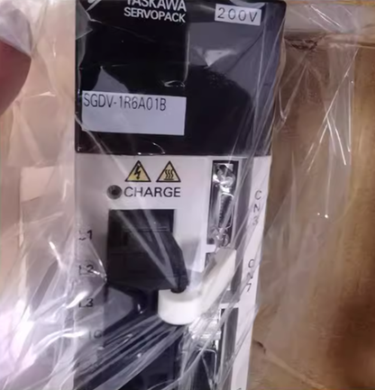 1PC  Yaskawa SGDV-1R6A01B Servo Driver ping