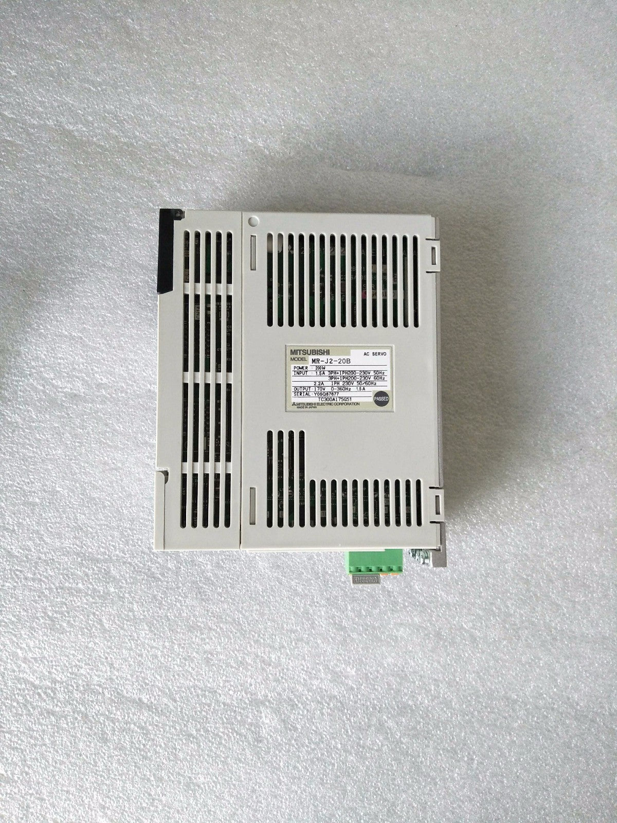 1PC MITSUBISHI AC SERVO DRIVER MR-J2-20B