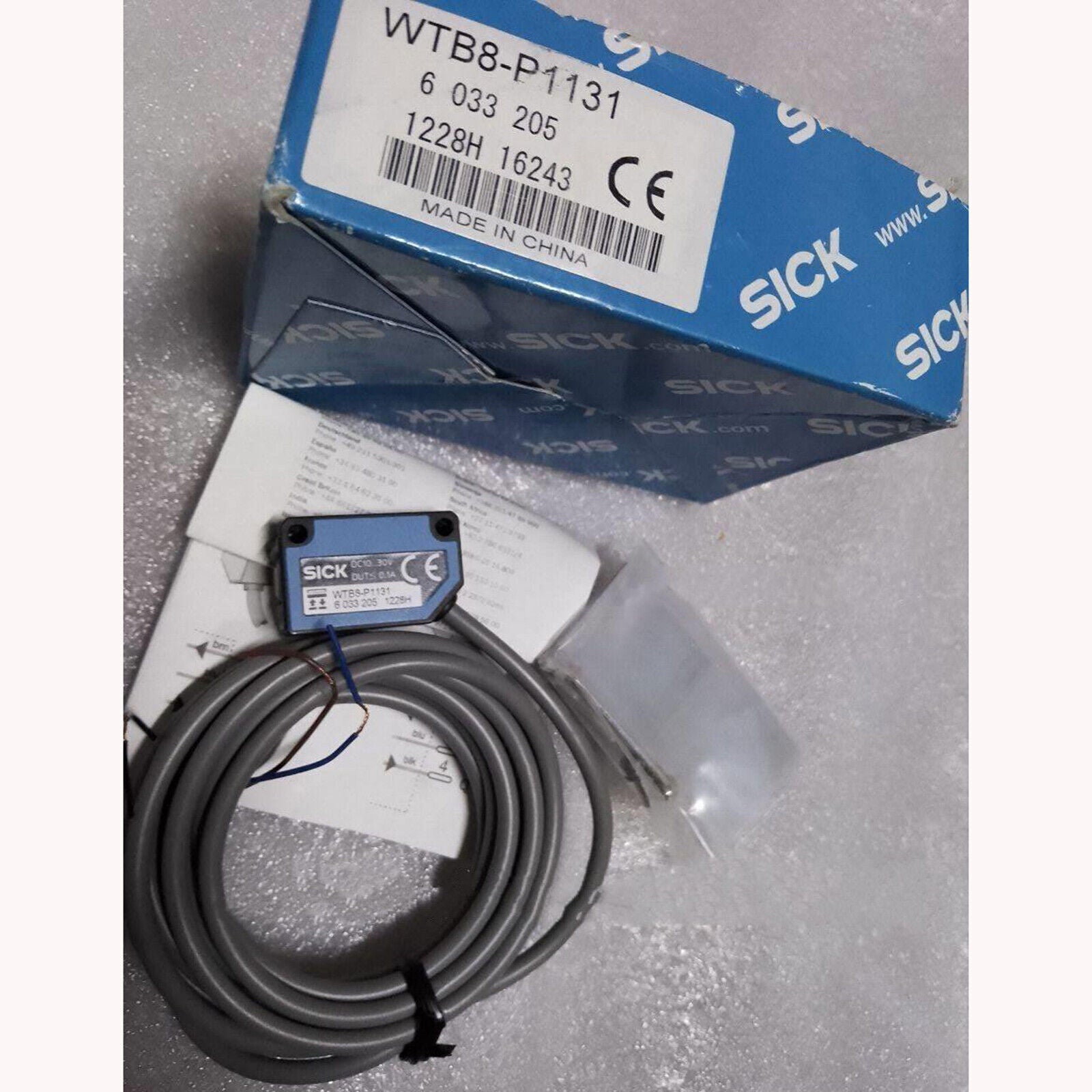 1PC WTB8-P1131 Proximity Sensor - SICK