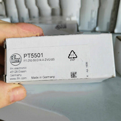 new For IFM PT5501 pressure sensor - IFM