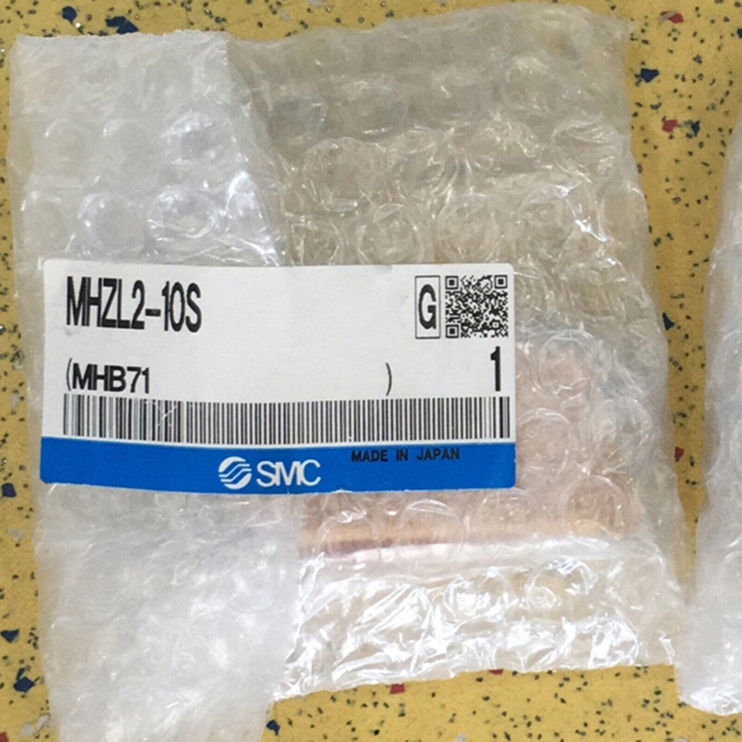 SMC 1PC Sliding Cylinder MHZL2-10S - SMC