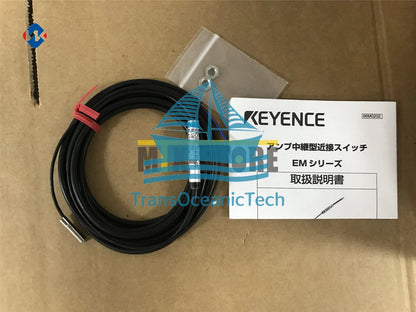 1pcs Keyence ones Proximity Sensor EM-005 EM005