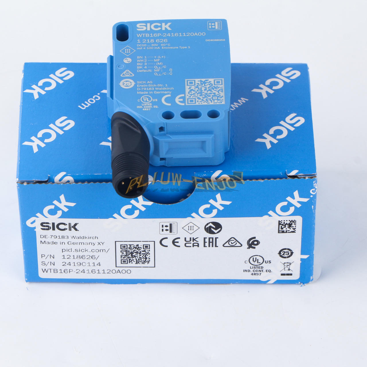 new One SICK WTB16P-24161120A00 1218626 photoelectric sensor - SICK