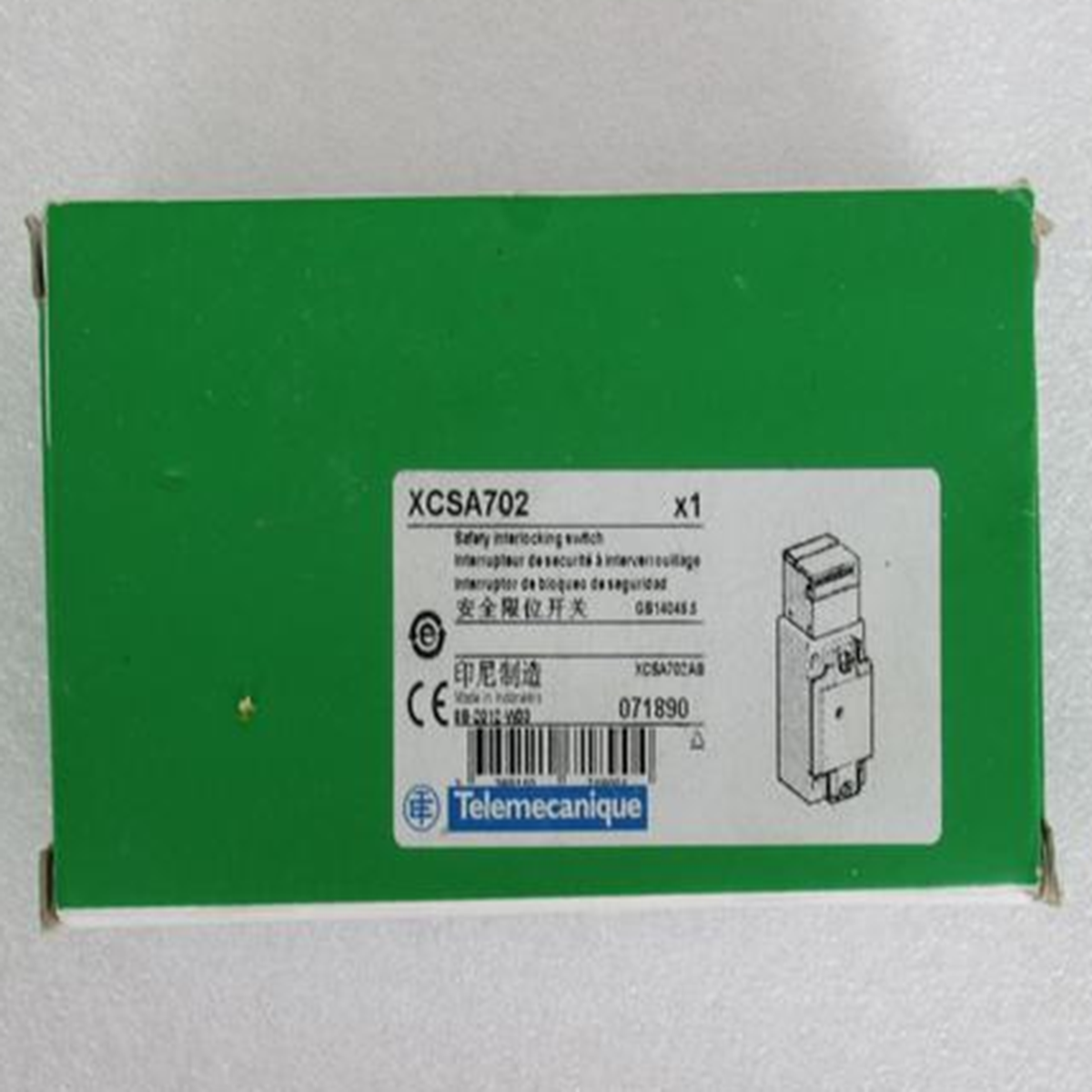 New SCHNEIDER XCSA702 Safety Limit Switch – Industrial Safety Switchgear - SCHNEIDER