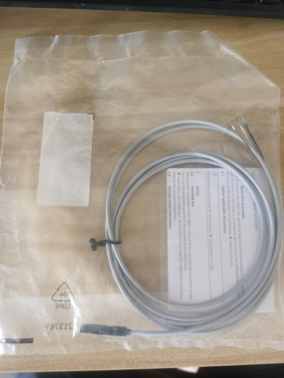 1PC Festo SDAS-MHS-M40-1L-PNLK-PN-E-2.5-LE 8063975 Position Transmitter