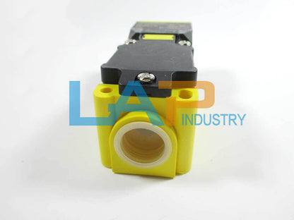 new 1PCS FOR Turck Bi15-CP40-VP4X2/S10 Proximity Switch - TURCK
