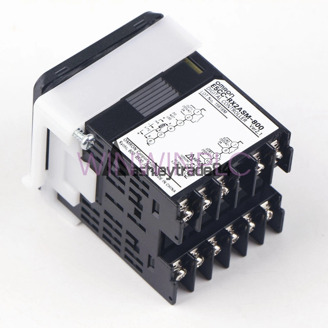 ONE Omron E5CC-RX2ASM-800 100-240VAC Temperature Controller
