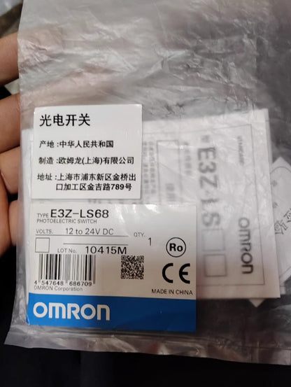 1PC Omron E3Z-LS68 E3ZLS68 Photoelectric Switch Free Ship