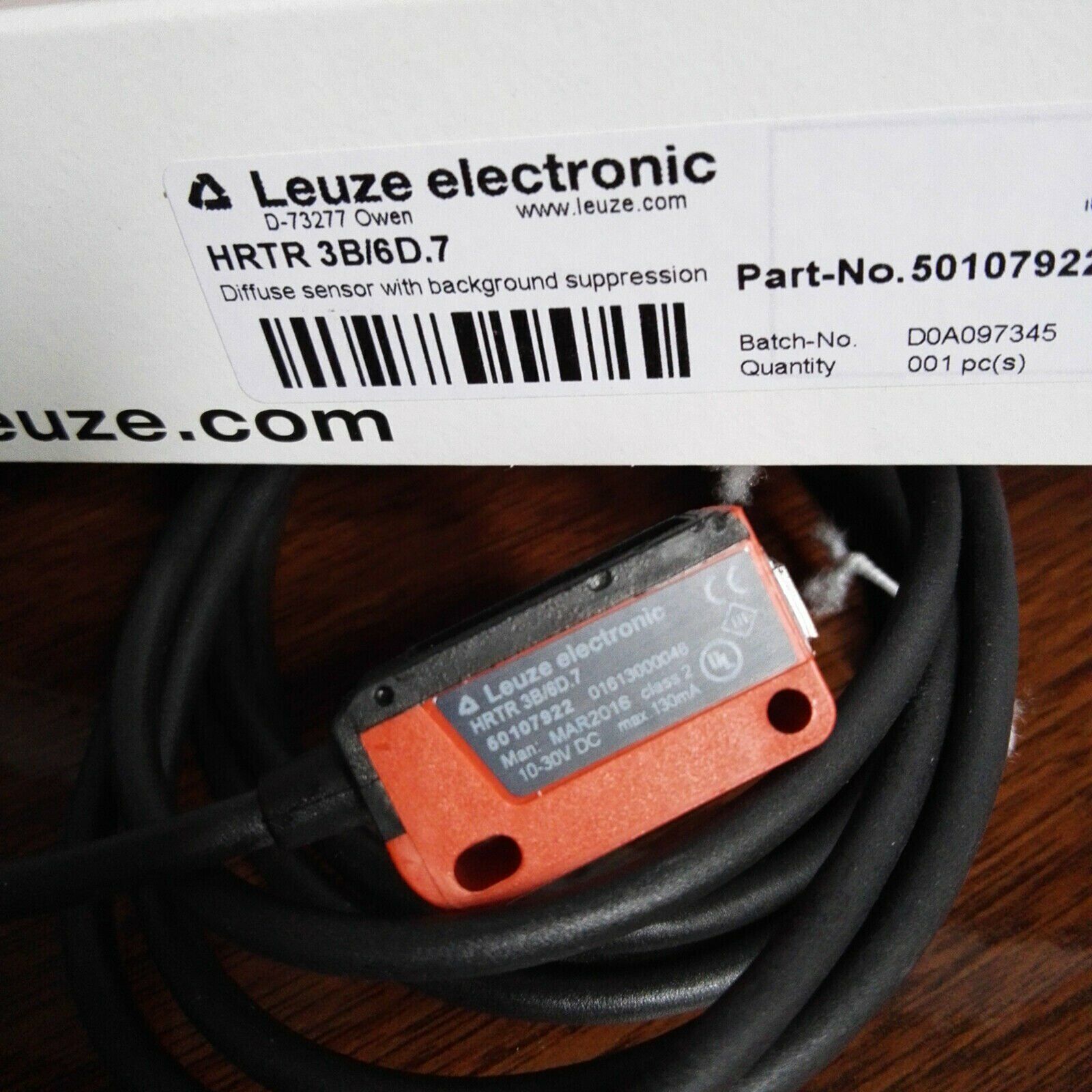 new 1PC  For Leuze HRTR 3B/6D.7 Photoelectric sensor In Box