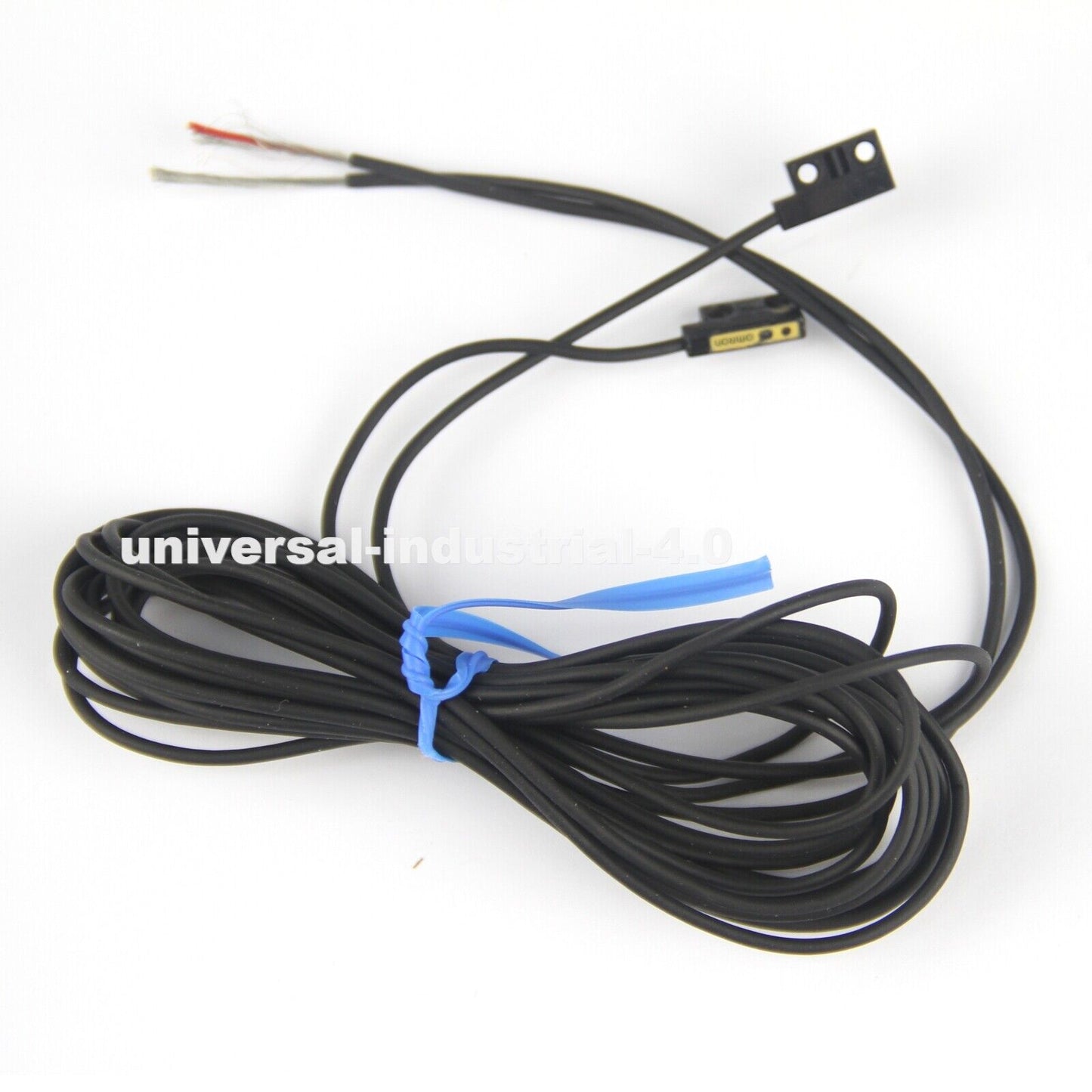 new Omron E3C-S30T E3CS30T Photoelectric Switch Sensor