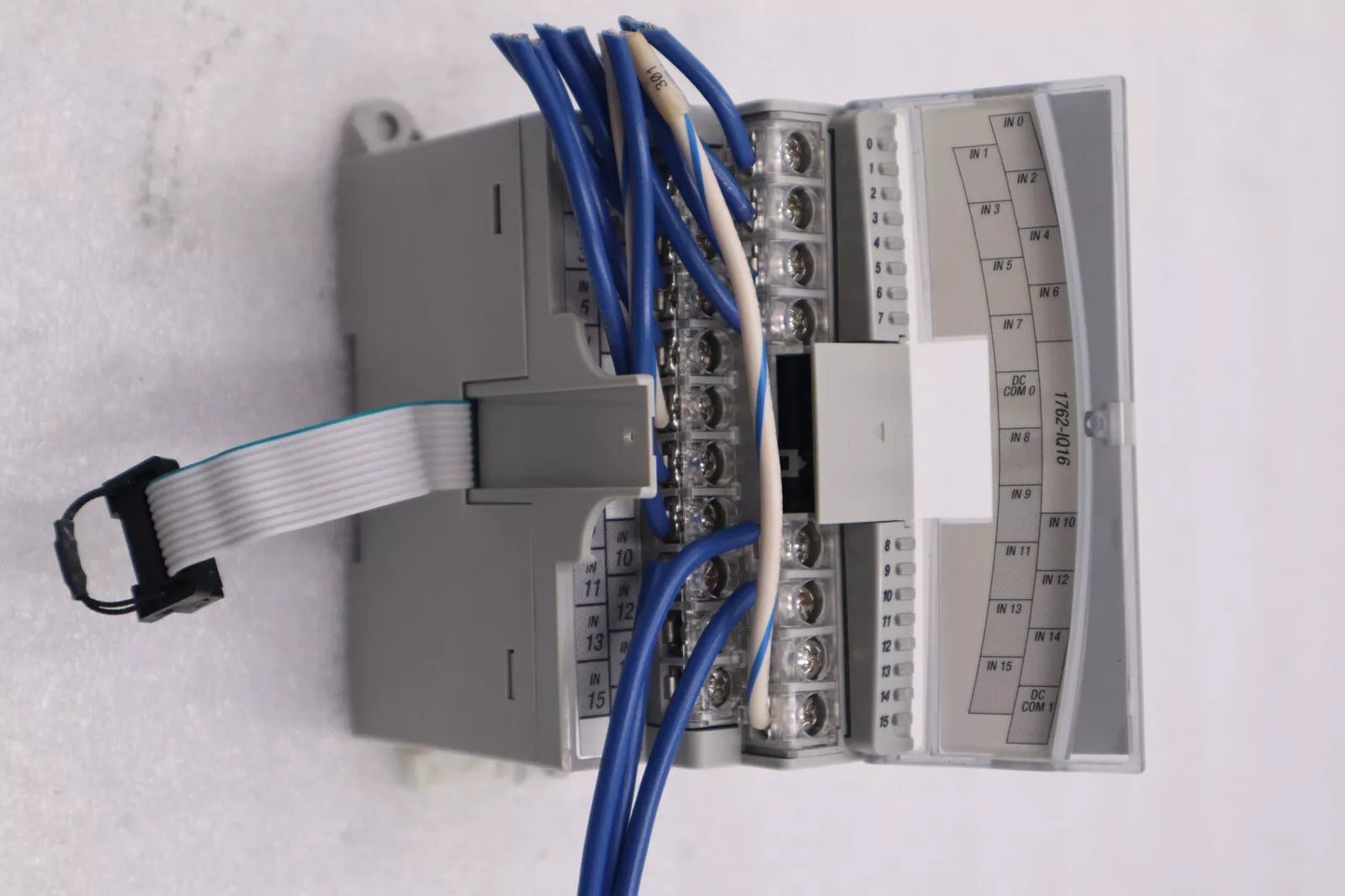 Sealed AB 1762 IQ16 MicroLogix 16 PT 24V DC Input Surplus In Box - MICROLOGIX