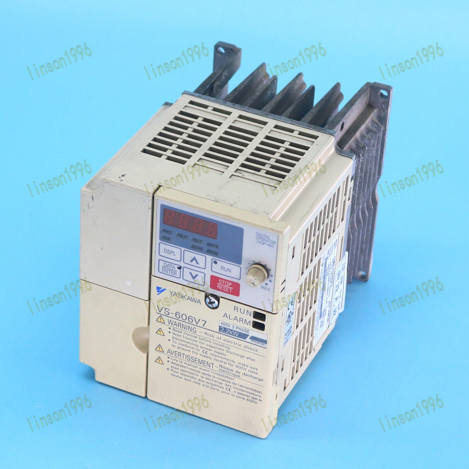 Used Yaskawa CIMR-V7AZ42P2 V7 Inverter 380V - YASKAWA