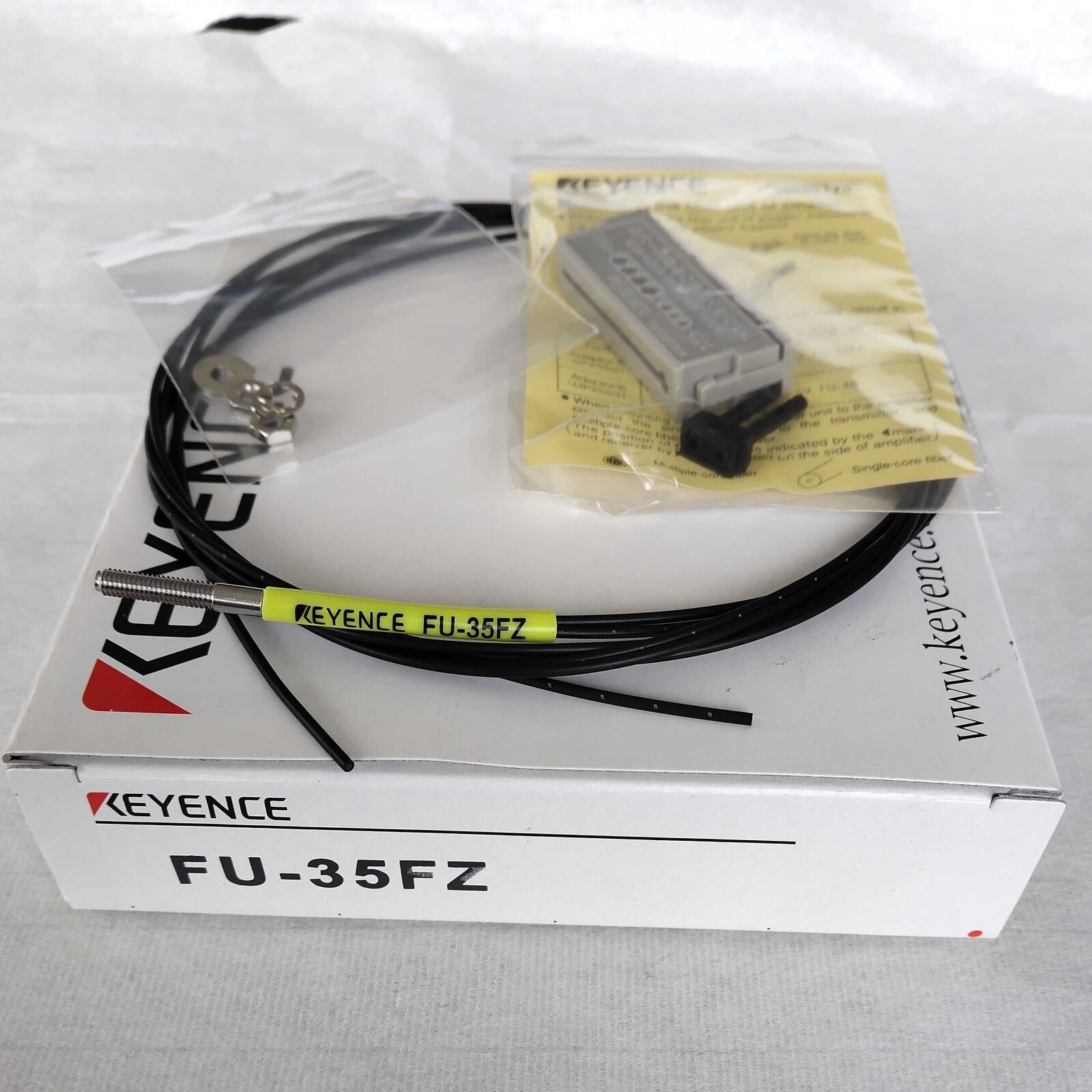 1pc Keyence FU35FZ Fibre Optic Sensor - KEYENCE