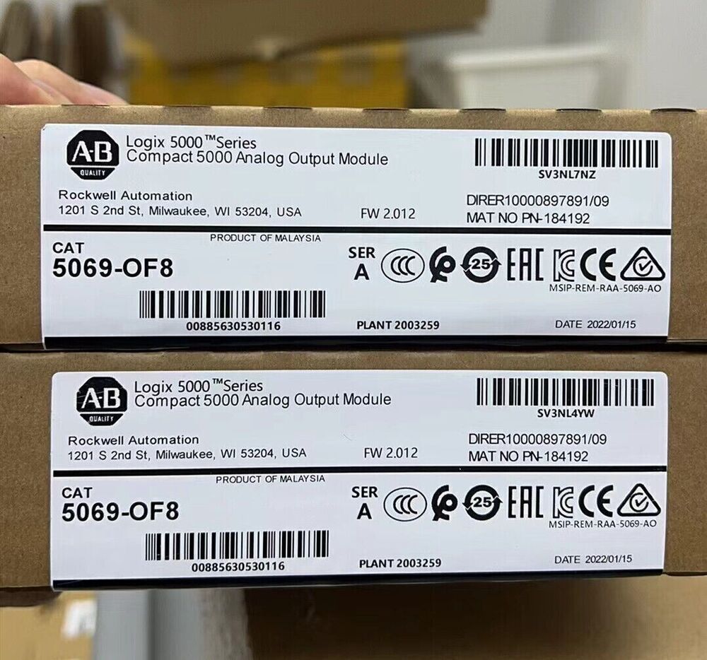 Allen-Bradley 5069-OF8 Module 5000 Analog Output - ALLEN-BRADLEY