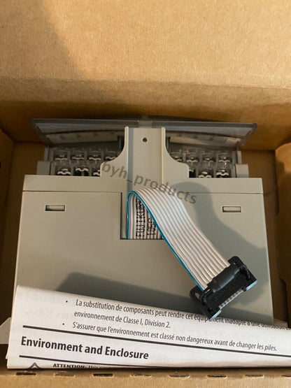 2022 New Allen Bradley MicroLogix 1762-OW16 SER B Relay Output Module Sealed - ALLEN BRADLEY