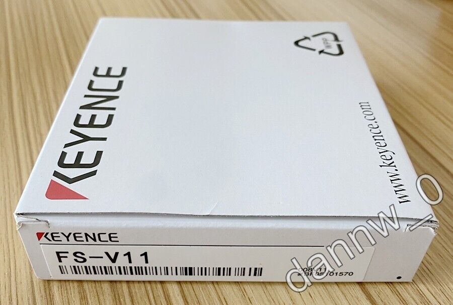 KEYENCE FS-V11 Fiber Optic Sensor Amplifier - KEYENCE