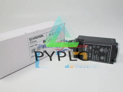 SCHMERSAL limit switch ZR236-02Z-M20 1PC Fast delivery
