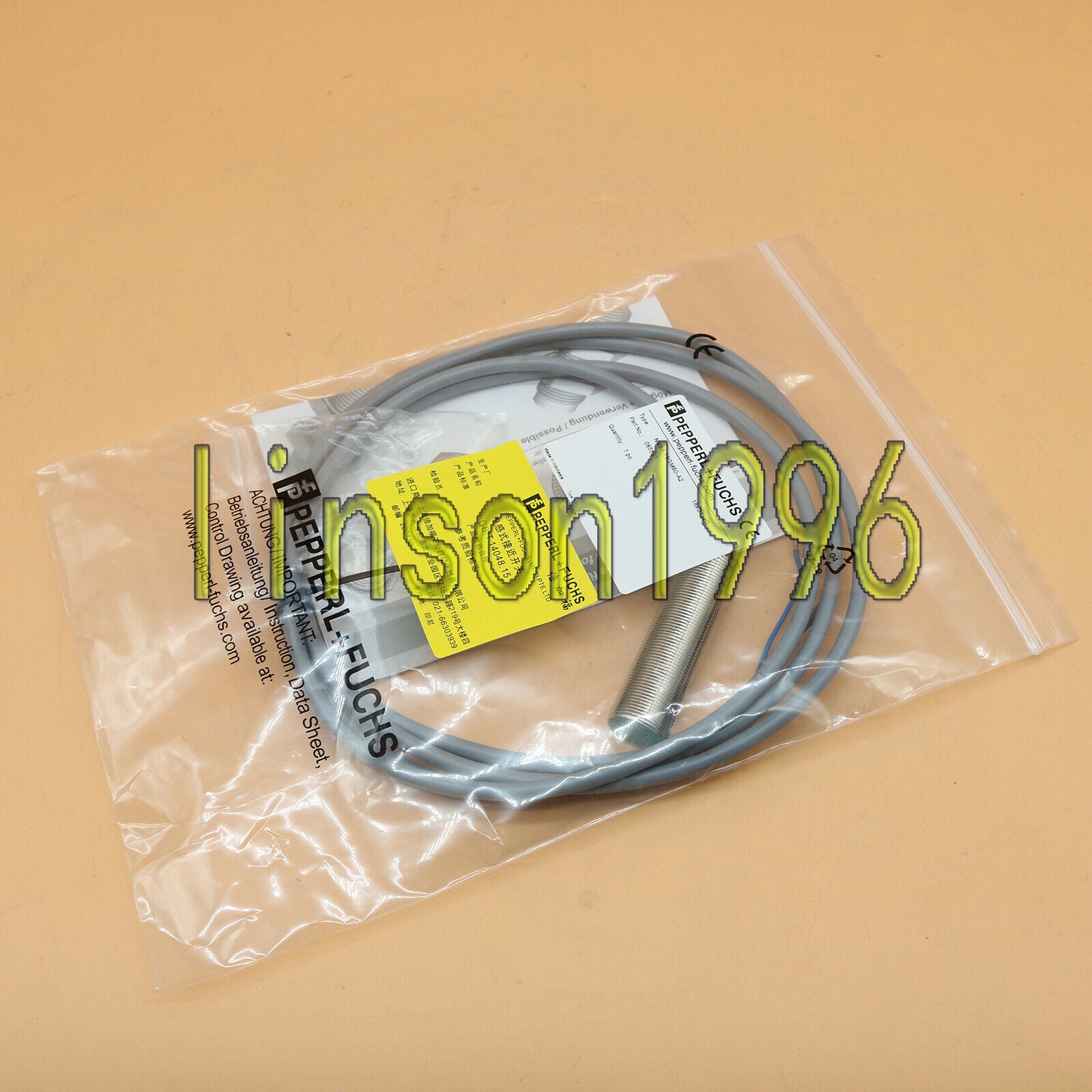 1PCS Pepperl+Fuchs NBB8-18GM60-A2 Sensor - High-Precision Motion Detection - PEPPERL+FUCHS