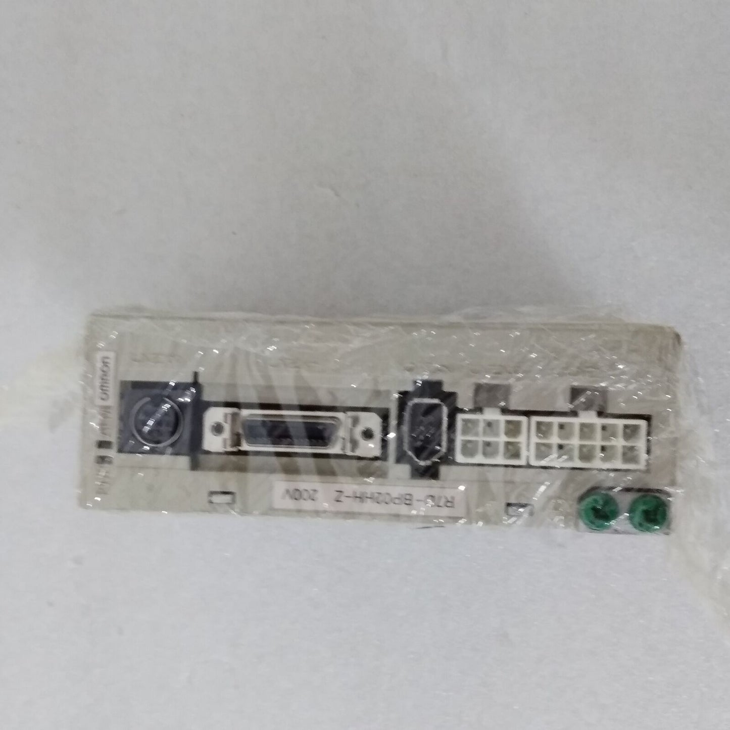 Used OMRON SERVO DRIVE R7D-BP02HH-Z Refurbished - OMRON