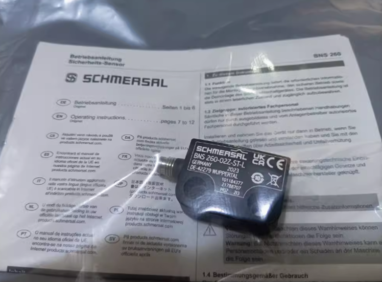 1pcs   safety sensor  BNS 260-02Z-ST-L