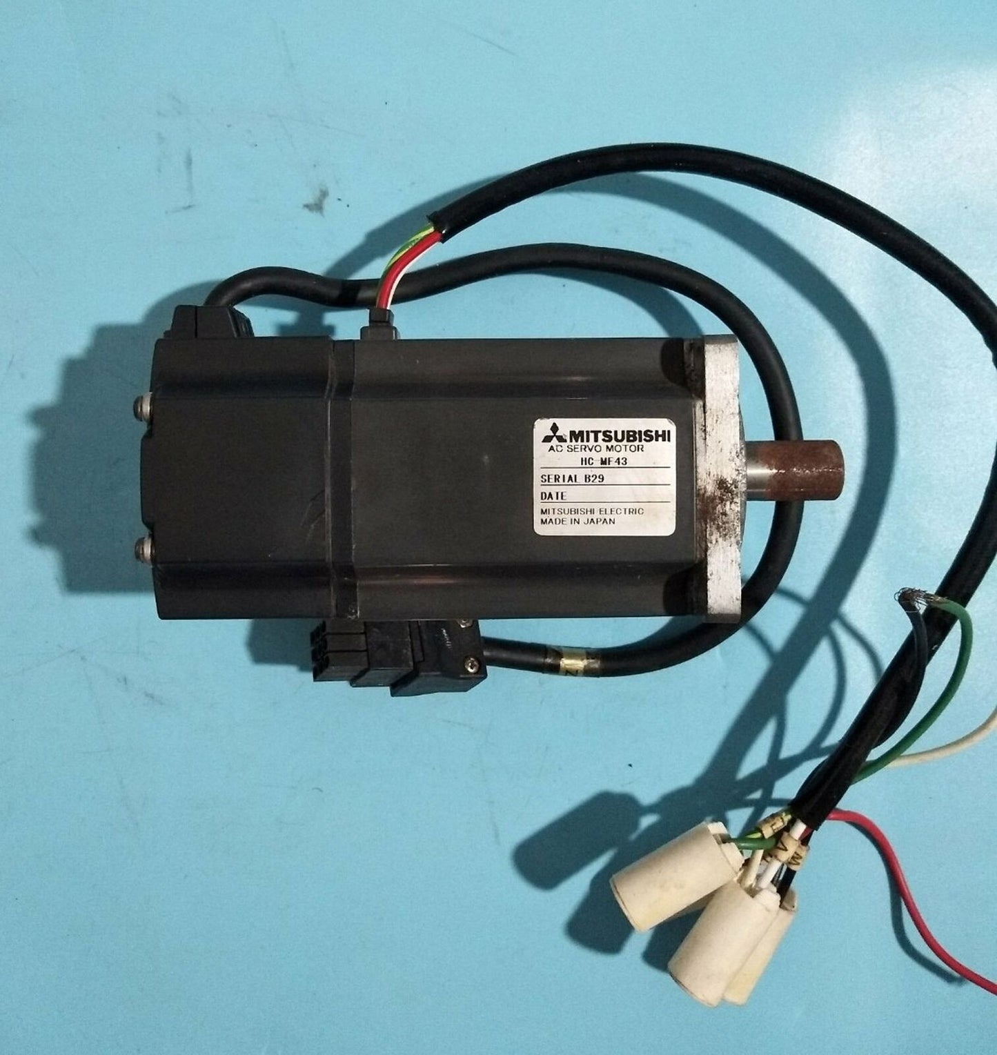 Used Mitsubishi HC-MF43 AC Servo Motor – Tested and in Excellent Condition - MITSUBISHI