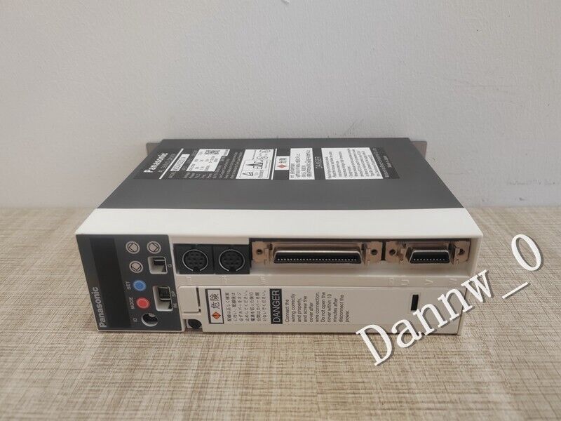 new in box Panasonic MSDA023D1A AC Servo Drive - PANASONIC