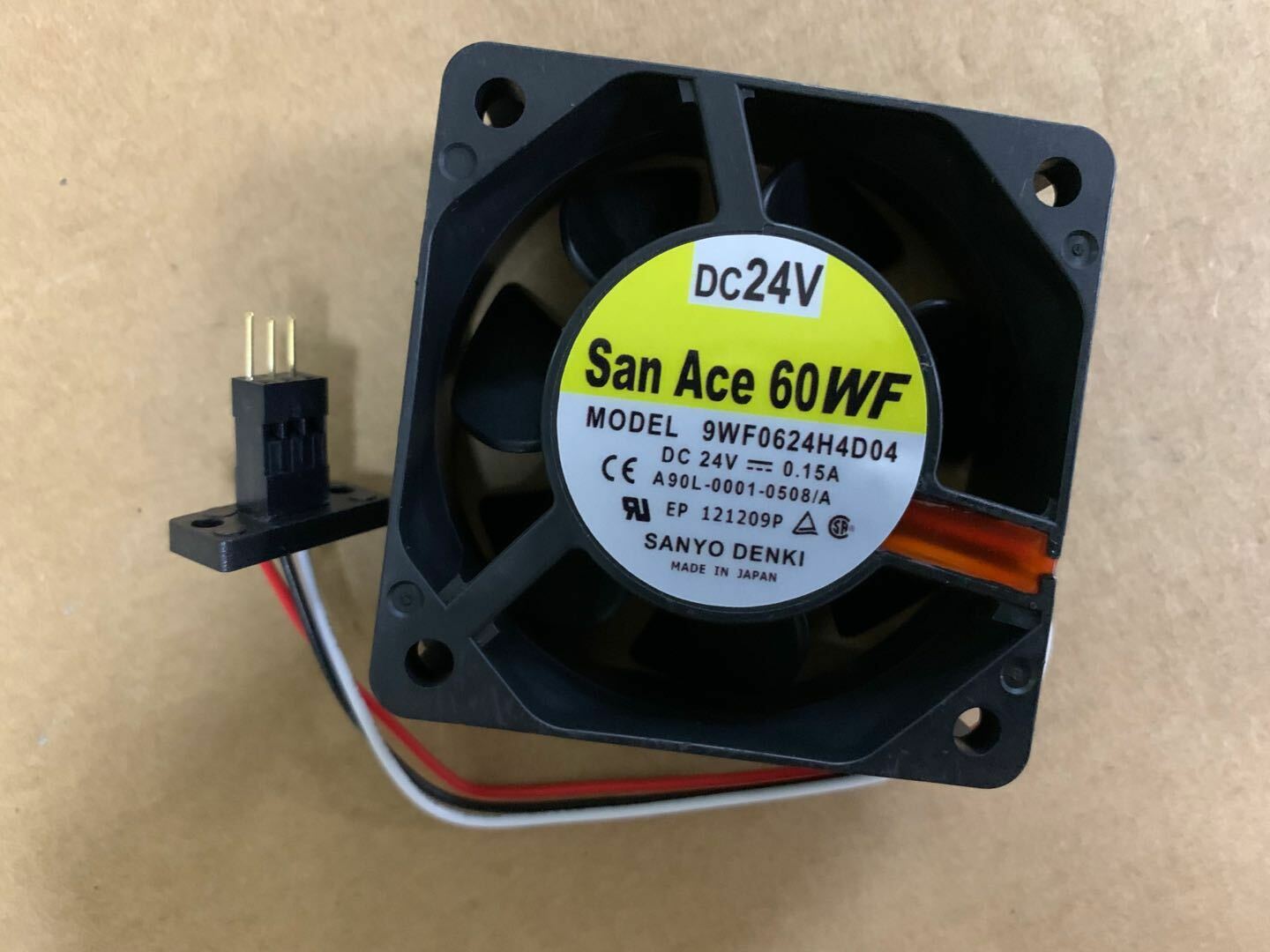 new For Sanyo 9WF0624H4D04 60*60*25mm 24V 0.15A Cooling Fan Fanuc 3pin Plug